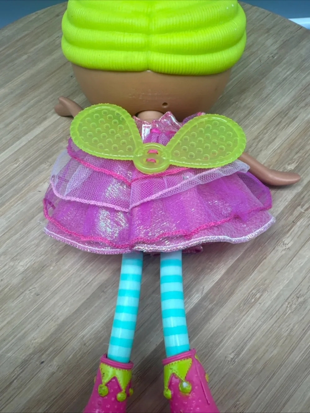 Lalaloopsy Doll Pix E Flutters Pixie Elf Green Hair Pink Daisy Wings Fairy RARE
